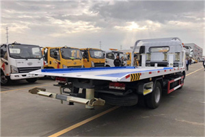 双桥汽车救援补胎