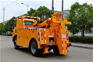 双桥高速路拖车费