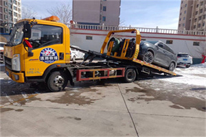 双桥救援拖车费用怎么算