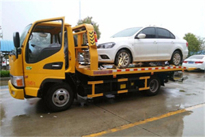 双桥附近拖车救援24小时服务热线